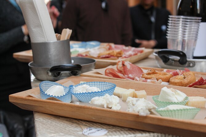 Trastevere and Campo De Fiori Food Tour With a Local Guide - Tasting Authentic Roman Dishes