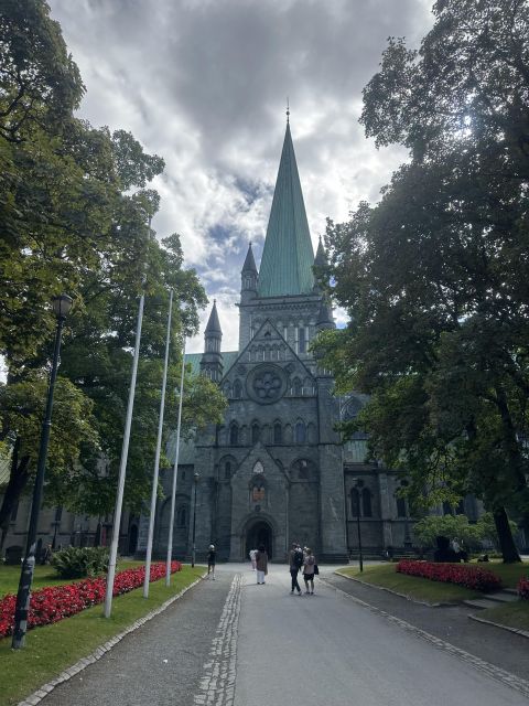 Trondheim: Audio Guide Panorama Bus Tour - Tour Highlights