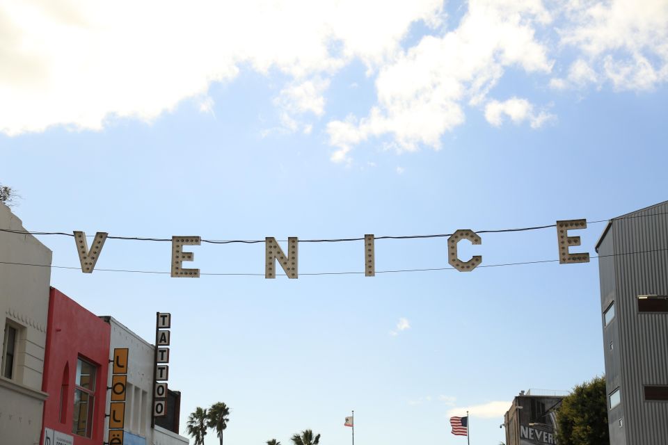 Venice California: Half Day Tour in Open Air Bus - Itinerary Highlights