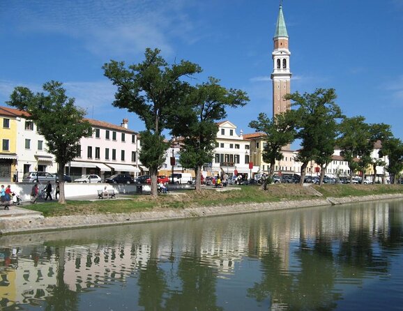 Venice Countryside Bike Tour - Biking Along Brenta River