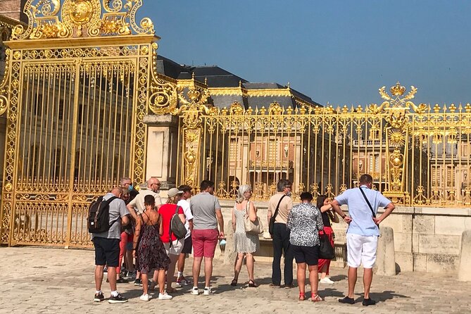 Versailles Palace Skip the Line Small Group Guided Tour - Guided Tour by a Local Expert