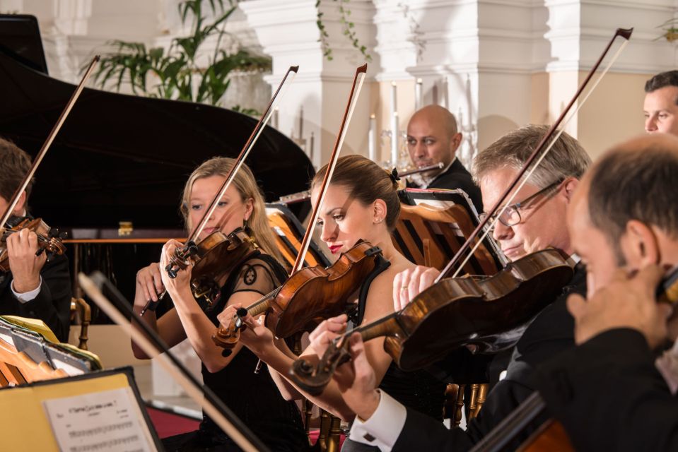 Vienna: Strauss & Mozart Christmas Concert at Kursalon Wien - Included in the Concert