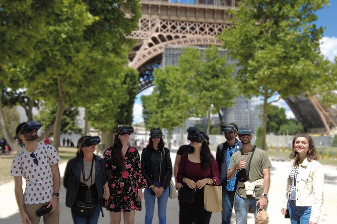 Virtual Reality Guided Tour at the Eiffel Tower - Meeting and End Points