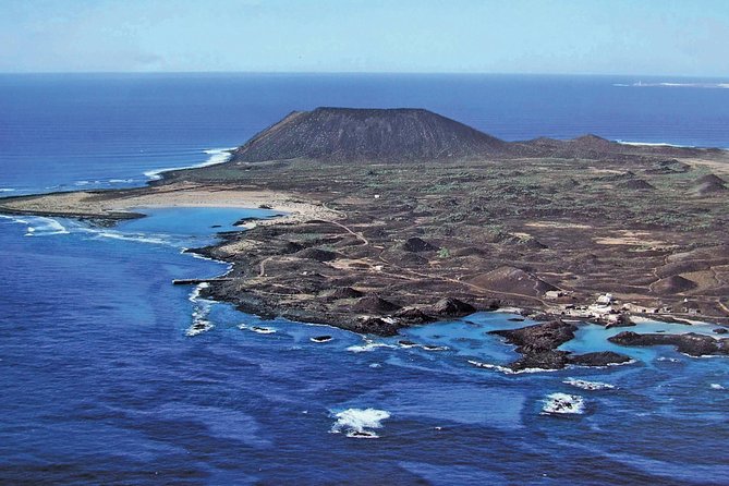 Visit Lobos Island With Snorkel From Corralejo, Fuerteventura - Volcanic Nature Reserve