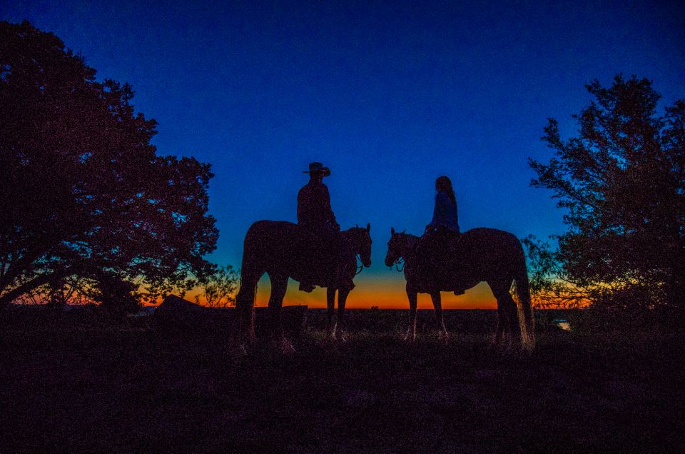 Waco: Sunset Horseback Ride - Highlights