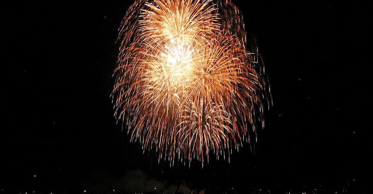 Waikiki Friday Night Fireworks Sail - Highlights of the Experience