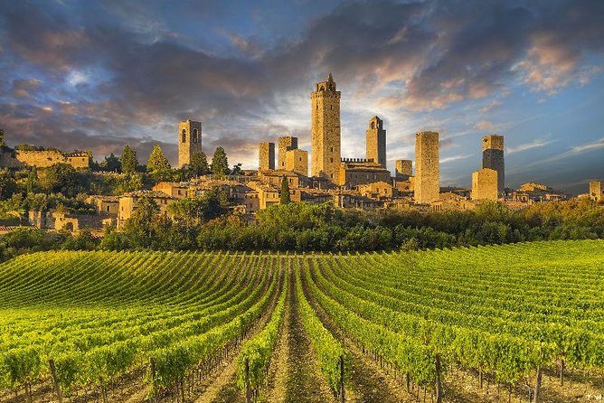 Wine Tasting & Tuscany Countryside, San Gimignano & Volterra - Transportation and Size