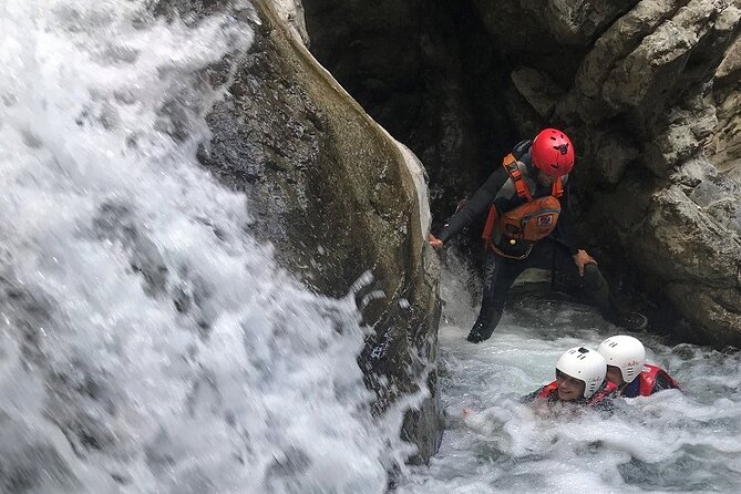 3-Hour Guided Canyoning in the Cocciglia Gorges - Key Points