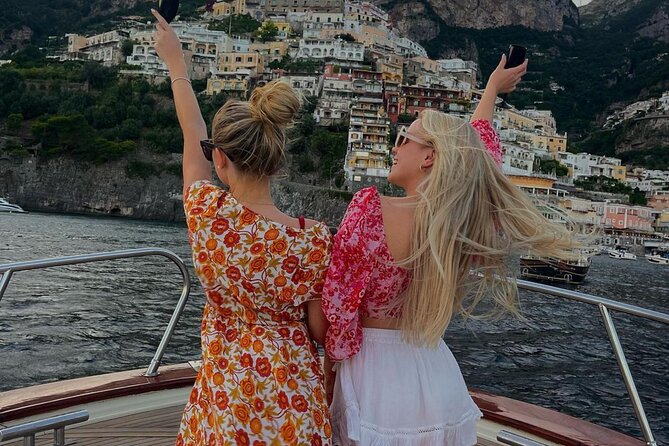 1.5 Hrs Shared Sunset Trip With Drinks and Snacks Frm Positano - Meeting Point and Pickup Details