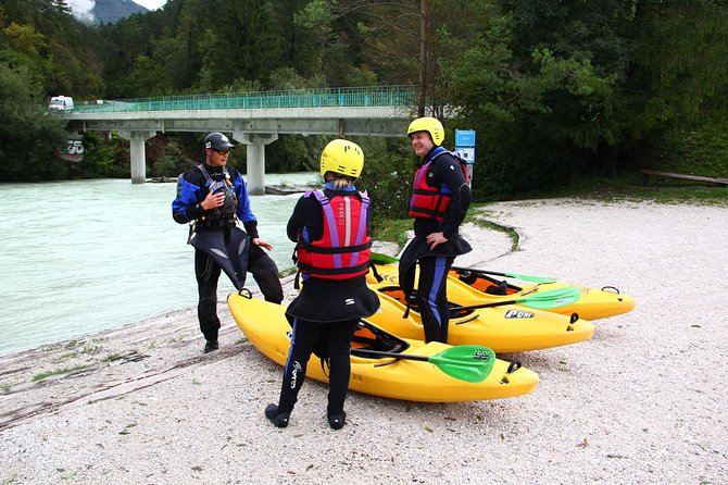 1 Day KAYAK COURSE on SočA River, for Beginners - Guide and Accessibility