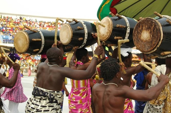 10 Days Trip to Cape Coast and Elmina Castles From Accra - Experienced Tour Guide