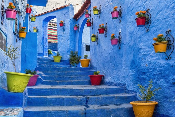 2 Days Chefchaouen and Tangier Tour From Casablanca - Exploring Chefchaouen