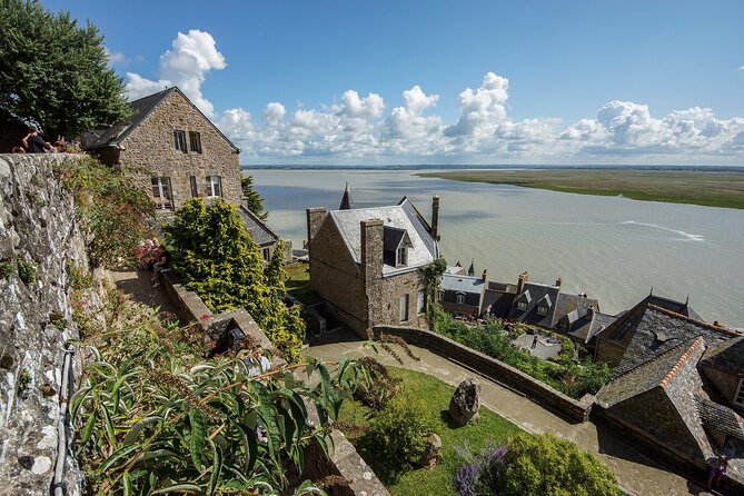 2-Hour Guided Walking Tour of the Mont Saint Michel - Meeting and Pickup Details