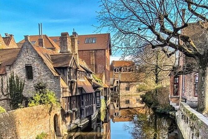 2-Hour Medieval Walk and Chocolate Tasting in Bruges - Meeting Point Details