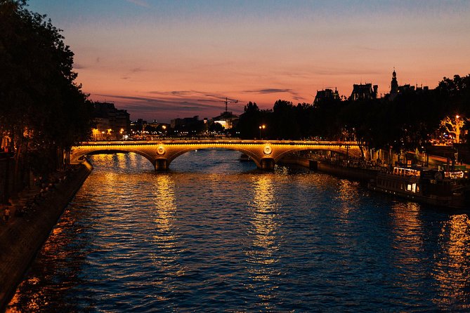 A Magical Evening in Paris With Locals: PRIVATE City Walking Tour - Illuminated Landmarks