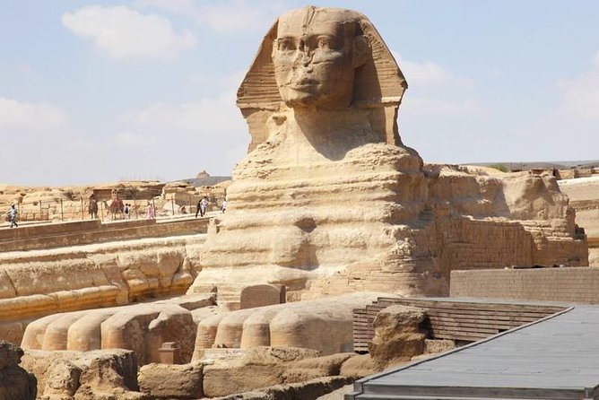 All Inclusive: Day Tour to Giza Pyramids, Saqqara and Dahshur - Egyptologist Guide