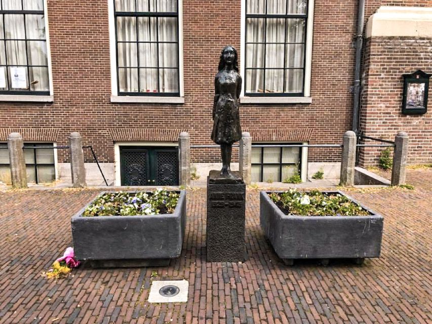 Amsterdam: Anne Frank and Jewish Quarter Guided Walking Tour - Tour Itinerary