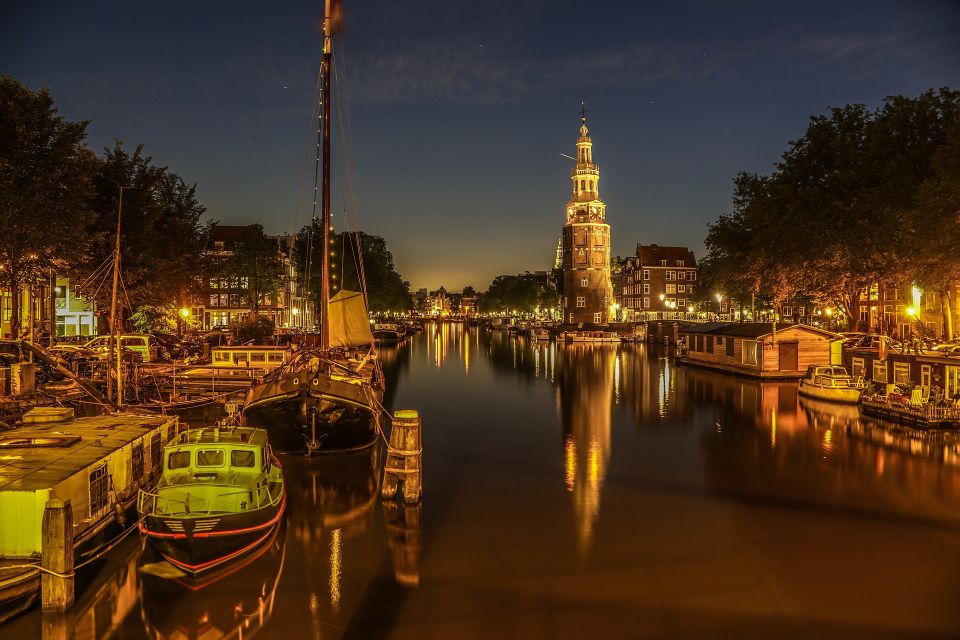 Amsterdam: Private Evening Canal Cruise With Prosecco - Romantic Ambiance With Glistening Lights