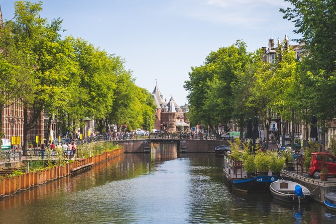 Amsterdam Small-Group Walking Tour - Tour Experience