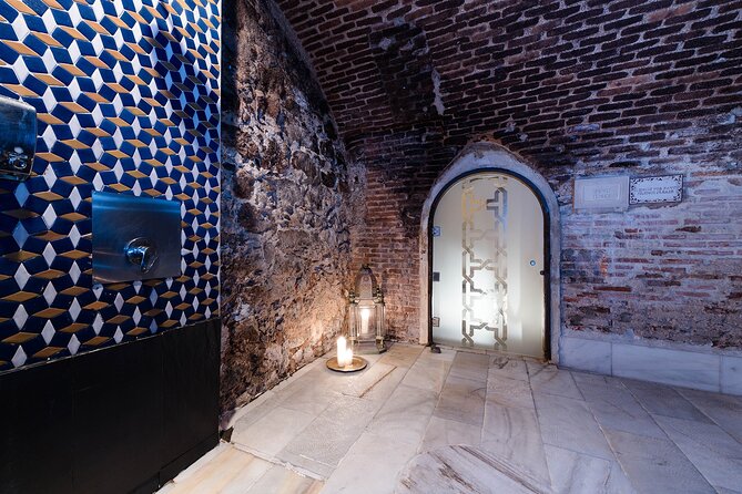 Arabian Baths Experience at Madrid's Hammam Al Ándalus With 45 Minutes Massage - Refreshing Mint Tea and Aromatherapy