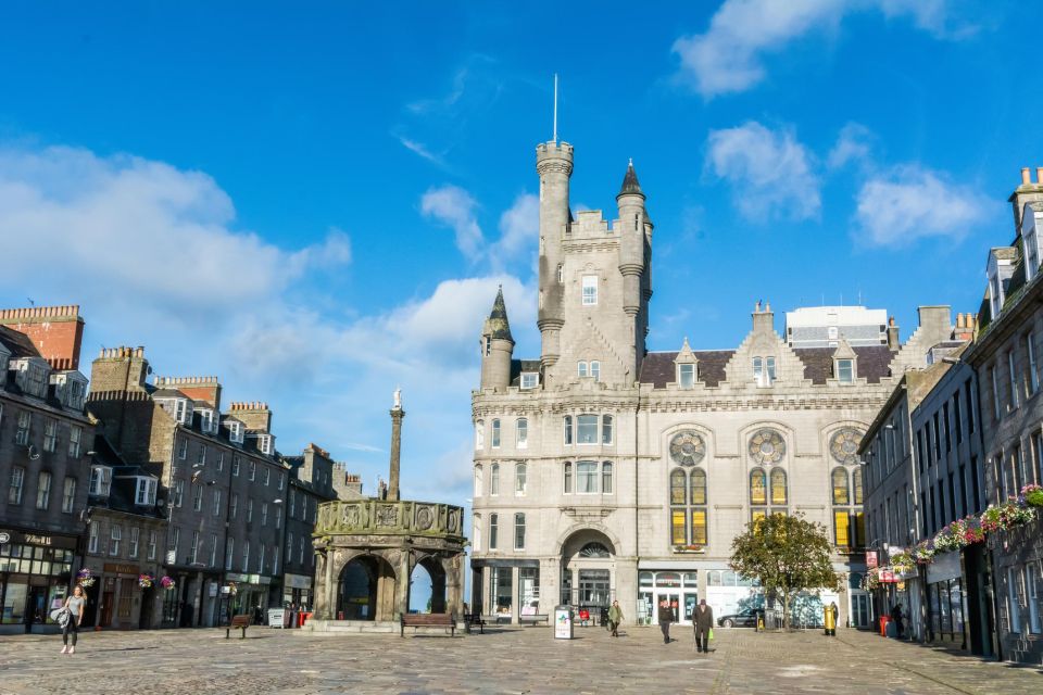 Art, History, and Hidden Gems: Aberdeen Private Walking Tour - Highlights