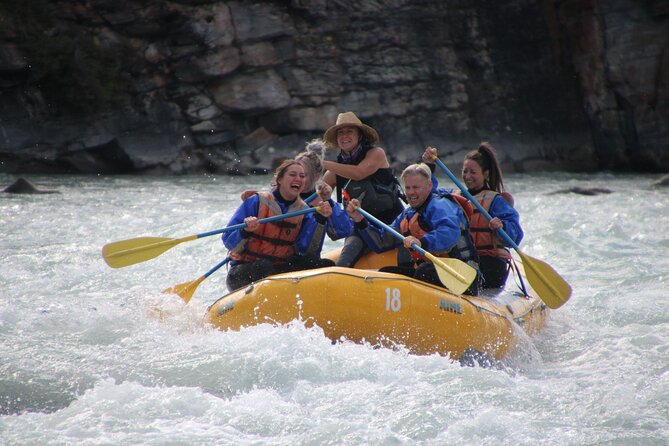 Athabasca Falls Run - Arrival Time