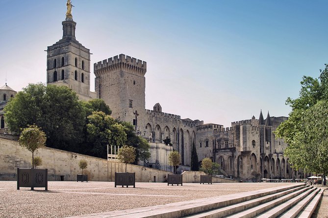 Avignon Walking Tour Including Popes Palace - Climbing the City Ramparts