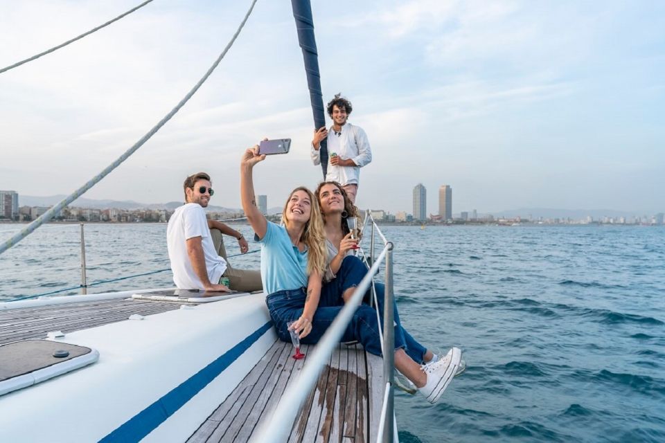 Barcelona: 2 Hours Private Sailing Tour - Onboard Inclusions