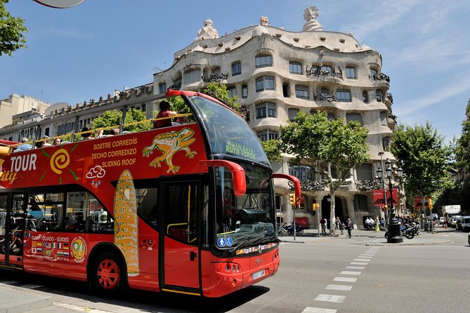 Barcelona City Tour Hop-On Hop-Off With Optional Catamaran - East/Green Route Details