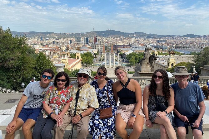 Barcelona City Tour Sagrada Family, Park Güell, Pedrera STL Tickets - Panoramic City Views