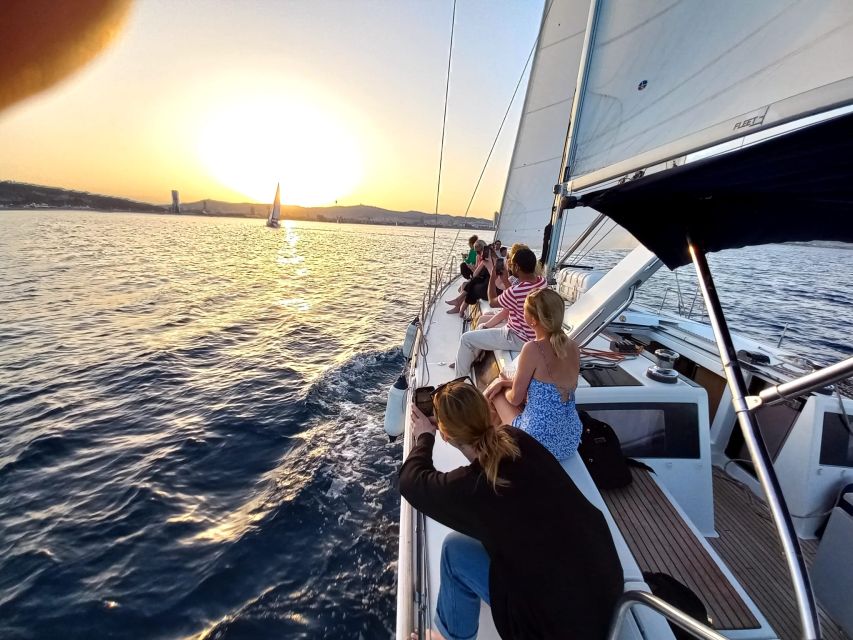 Barcelona: Luxury Private Sunset Yacht Cruise - Key Details