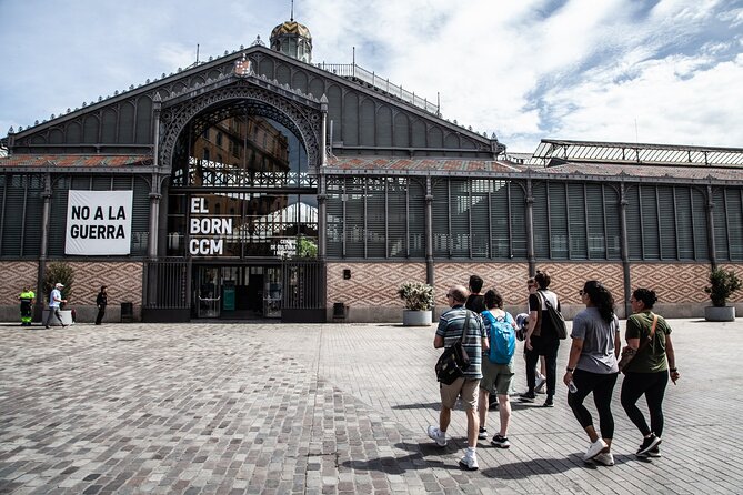 Barcelona Markets Walking Tour With Las Ramblas and La Boqueria - Uncovering the Gothic Quarters Hidden Gems