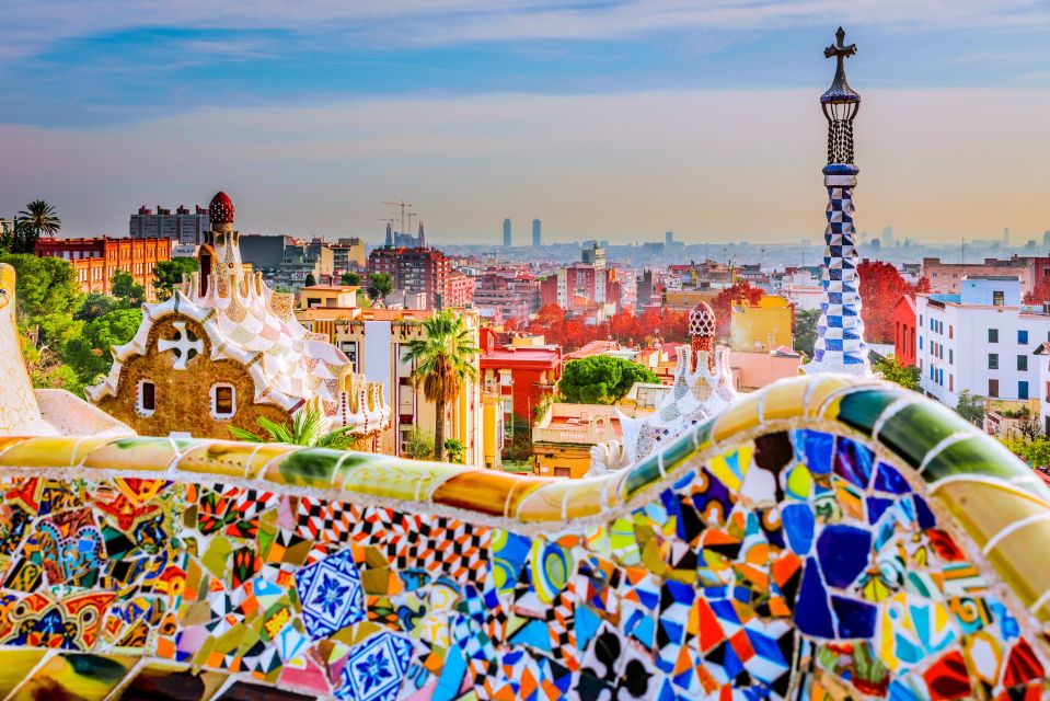 Barcelona Old Town and Top Attractions Private Car Tour - 3-Hour Tour Itinerary