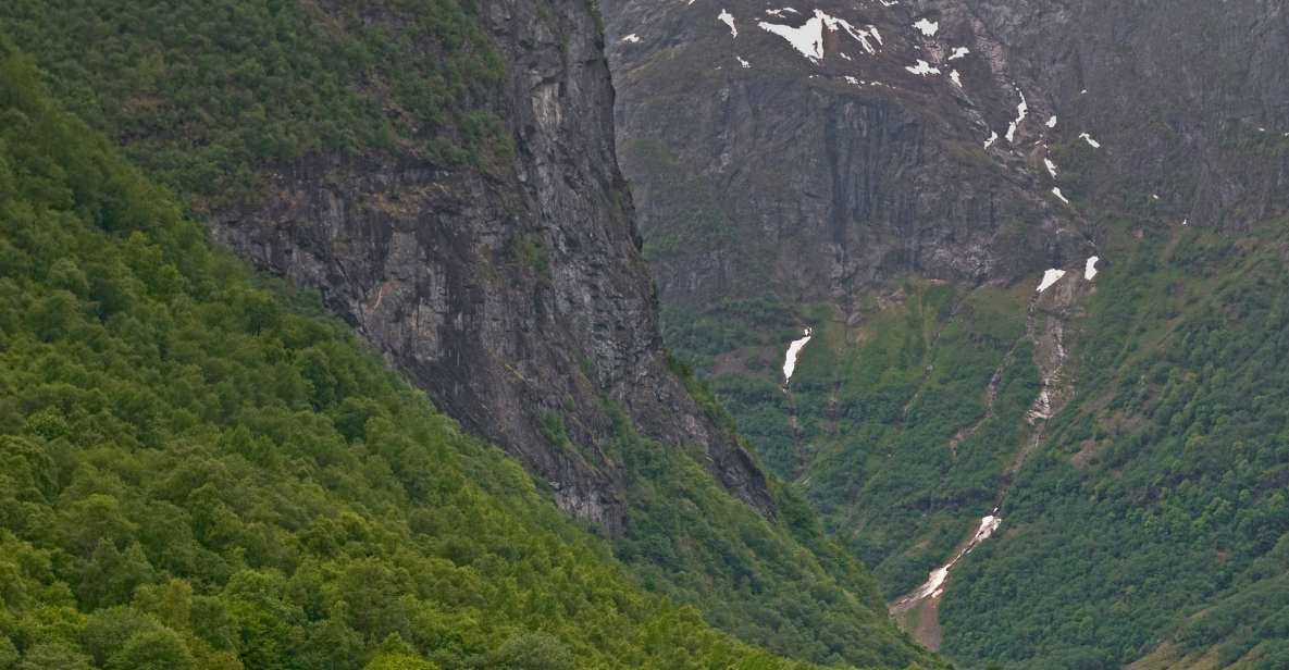 Bergen: Self-Guided Trip to Oslo With Sognefjord Cruise (5h) - Boat Trip Along the Sognefjord