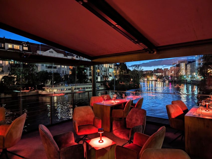 Berlin: Electric Yacht Cruise With 4-Course Dinner - Aperitif Drink During the Cruise