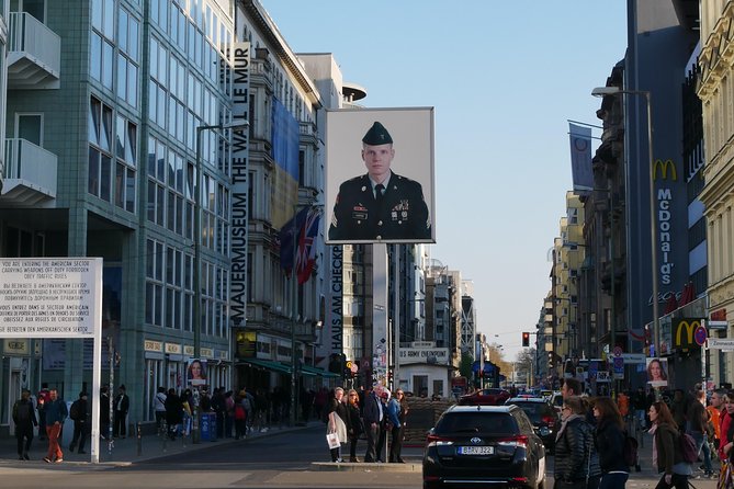 Berlin Highlights Private Guided Walking Tour - Strolling Unter Den Linden