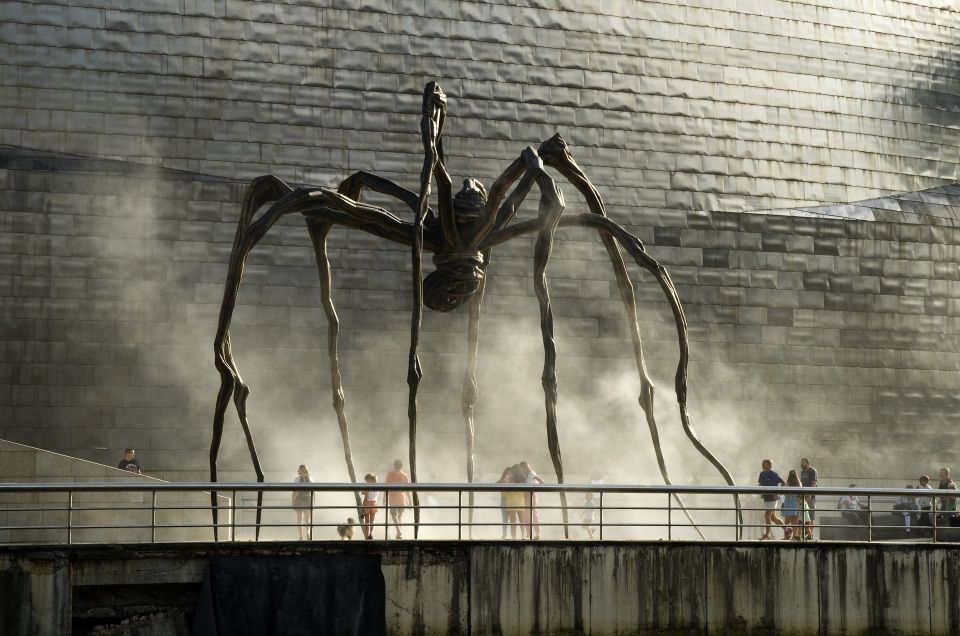 Bilbao - Private Historic Walking Tour - Historical Sites Explored