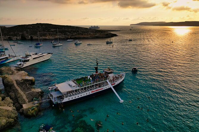 Blue Lagoon SUNSET Cruise - Rental and Deposit Details