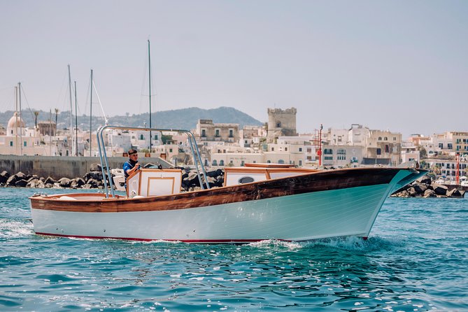 Boat Tour of the Island of Ischia With a Typical Ischia 10-Metre Launch Full Day - Reviews and Ratings