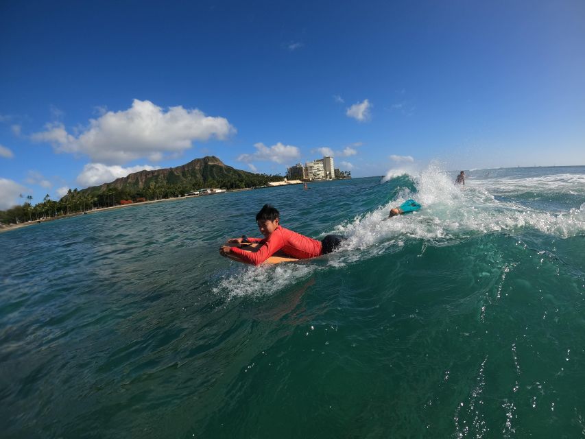 Bodyboard Lesson in Waikiki, Two Students to One Instructor - Included Equipment and Services