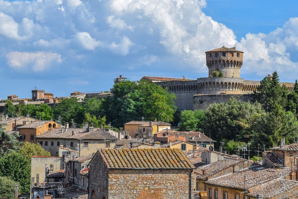 Bolgheri / Volterra / Florence - Tour in Ferrari - Exploring Charming Volterra