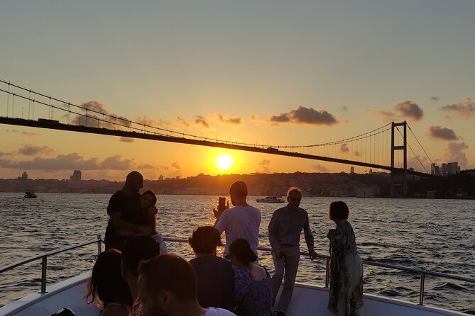 Bosphorus Sunset Cruise Tour, Feel Special On A Luxury Yacht - Live Commentary and Insights