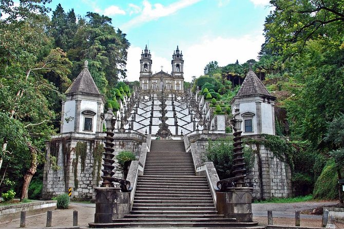 Braga and Guimaraes Small Group Tour With Lunch From Porto - Meeting and Pickup Information