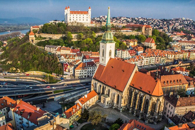 Bratislava Big Castle Tour by Presporacik - Exploring the Castle Grounds