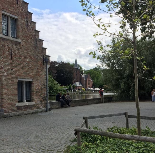 Bruges: City Sightseeing Self-Guided Audio Walking Tour - Customer Reviews