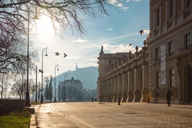 Budapest Romantic Private Tuk Tuk Tour - Flexible and Personalized Experience