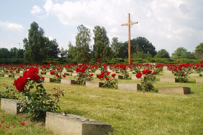 Bus Tour to Terezín From Prague - Meeting and Pickup