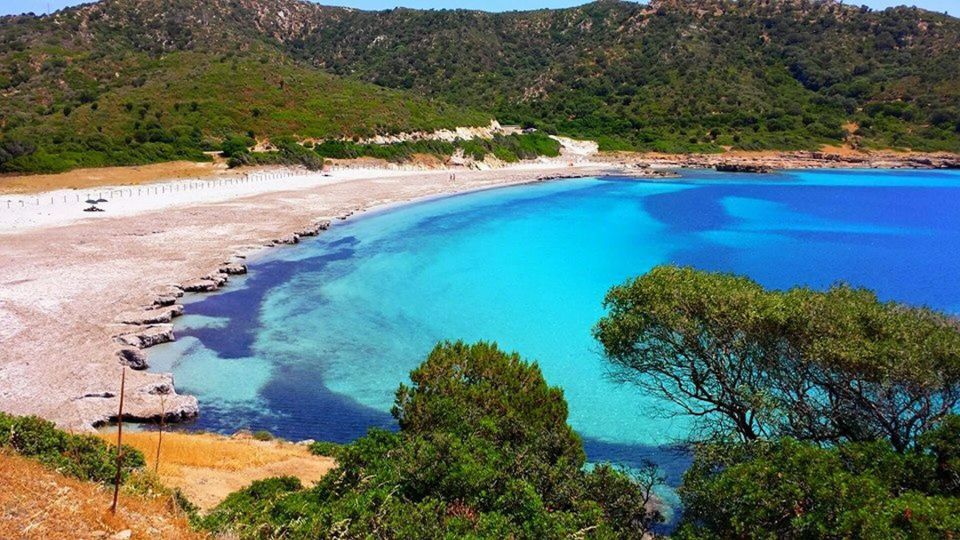 Cagliari: Hidden Coves of Chia & Teulada Jeep & Boat Tour - Exploration of Hidden Coves