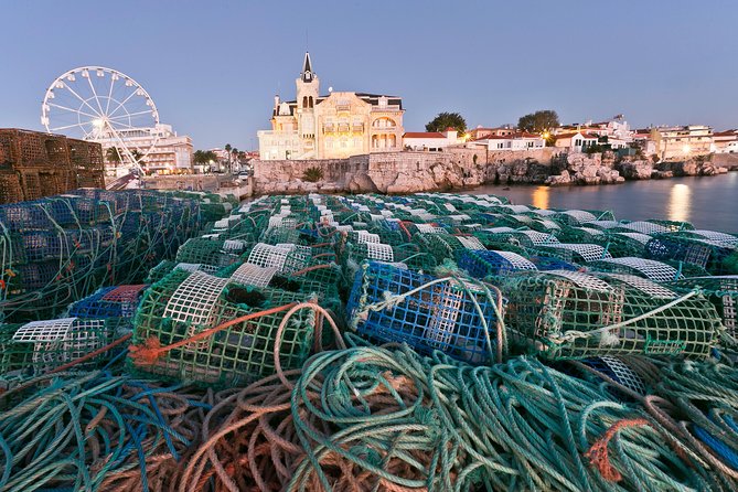 Cascais: Glamour, Luxury and Decay by The Lisbon Coastline - Private Tour Personalized Experience