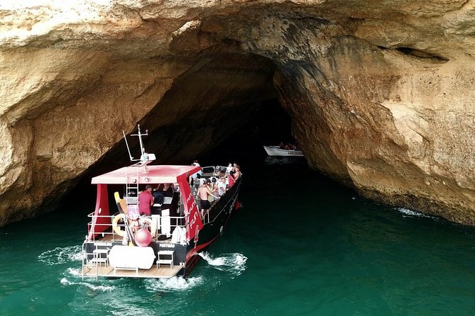 Catamaran Tour to Benagil Caves - Maximum Travelers and Transportation